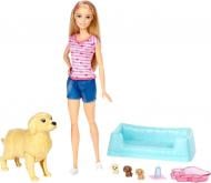 Ігровий набір Barbie Лялька з цуценятами FBN17 Ігровий набір Barbie Лялька з цуценятами FBN17