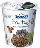 Ласощі Bosch Petfood Fruitees з чорною смородиною 200 г 603000200