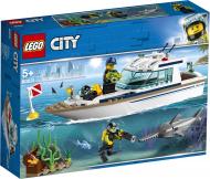 Конструктор LEGO City Яхта для дайвінгу 60221