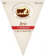 Сыр Pastourelle Brie 50% с паприкой 125 г