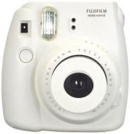 Фотоаппарат FUJI Instax Mini 8 white