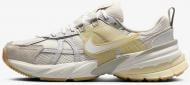 Кроссовки женские демисезонные Nike W V2K RUN OPP1 HV4314-030 р.40 бежевые