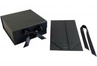 Коробка подарочная раскладная Гулівер Країна 20x18x8 см черная с бантом