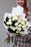 Букет классический из 25 белых роз 40 см (S) Букет классический из 25 белых роз 40 см (S)