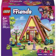 Конструктор LEGO Friends Домик для кемпинга на природе 42682