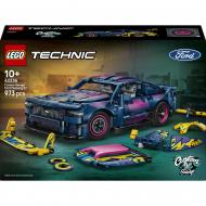Конструктор LEGO Technic Тюнинг-гараж с автомобилем Ford Mustang GT 42236