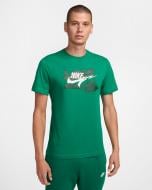 Футболка Nike M NSW TEE HBR SSNL CLUB FZ5419-365 р.M зеленый