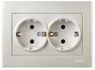 Розетка двойная с заземлением Lezard Rain без шторок жемчужно-белый 703-3030-127B