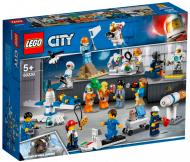Конструктор LEGO City Набор фигурок: Разработки и исследования в области космической техники 60230