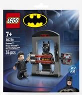 Конструктор LEGO Super Heroes Batman™: Брюс Уэйн и костюм Бэтмена 30726