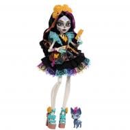 Кукольный набор Monster High Скелита "Монстро-классика" JHK34 Кукольный набор Monster High Скелита "Монстро-классика" JHK34