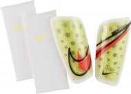 Щитки футбольні Nike Mercurial Lite р. XS салатовий SP2120-705