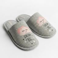 Тапки домашние Twins закрытые с наклейкой р.36/37 светло-серый