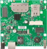 Маршрутизатор Mikrotik RouterBoard RB912UAG-5HPnD Маршрутизатор Mikrotik RouterBoard RB912UAG-5HPnD