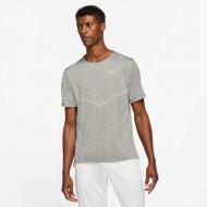 Футболка Nike M NK DF RISE 365 SS CZ9184-084 р.L красный