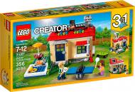 Конструктор LEGO Creator Вечеринка у бассейна 31067