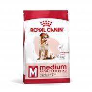 Корм сухий для дорослих собак для середніх порід Royal Canin Medium Adult 7+ 4 кг (домашня птиця, рис, кукурудза) 4 кг