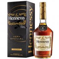 Коньяк Hennessy VS в коробці 0,5 л
