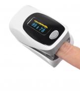 Пульсоксиметр на палець для зміни пульсу та сатурації крові Pulse Oximeter C101A3 (MAS40388)