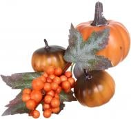Декорация осенняя тыквы с листьями и ягодами в сетке 10x7 см (H251452)