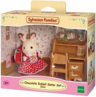 Игровой набор Sylvanian Families Шоколадная Кролик-Сестра за партой 5016