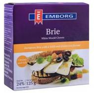 Сыр мягкий Emborg Бри 50% 125г