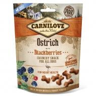 Лакомство Carnilove для собак Crunchy Snack, страус и ежевика, 200 г