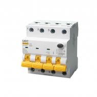 Дифференциальный автомат UEC SB-R9NE 4P C 25A 30мА AC 6кА RCBO60-4-025-C-030-AC