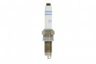 Bosch Свеча зажигания SEAT IBIZA,; SKODA FABIA, OCTAVIA; VW CADDY IV, GOLF VII, LOAD UP, POLO 1.0/1.6 08.11- (0 241 135 520 BOSCH)