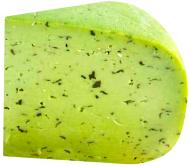 Сыр Гауда с васаби 50% TM Gardeli