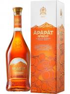 Крепкий алкогольный напиток Ararat Ararat Apricot 35% 0,5 л