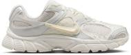 Кроссовки женские Nike V5 RNR N IQ0276-030 р.38,5 бежевые