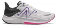 Кроссовки женские летние New Balance FuelCell Propel WFCPRLM3 р.40 белые