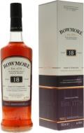 Віскі Bowmore 18 років витримки в подарунковій упаковці 43% 0,7 л