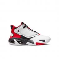Кроссовки Nike MAX AURA 4 DQ8404-106 р.36 белые