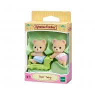 Фигурка коллекционная Sylvanian Families Мишки-двойня на машинке 5426