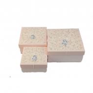 Коробка подарочная 21,5x17,5x9,5 см W7727-2 в ассортименте