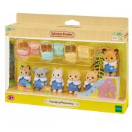 Фігурка колекційна Sylvanian Families Друзі в дитячому садку, великий набір 5672