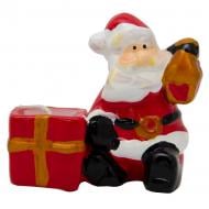 Подсвечник со свечой Санта с подарком, 9х4х6,5 см Девилон