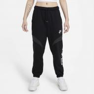 Брюки Nike W NSW AIR FLC MR JGGR DD5419-010 р. S черный Брюки Nike W NSW AIR FLC MR JGGR DD5419-010 р. S черный