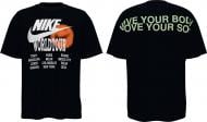 Футболка Nike M NSW TEE WORLD TOUR DA0937-010 р.M черный