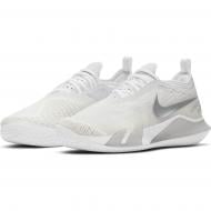 Кроссовки женские Nike Court React Vapor NXT CV0742-100 р.38 белые