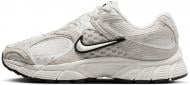 Кроссовки женские осенние Nike W NIKE V5 RNR SUEDE 2 IX0197-105 р.40,5 белые