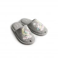 Тапочки для девочек Twins закрытые с наклейкой р.32-33 серый 17358 Тапочки для девочек Twins закрытые с наклейкой р.32-33 серый 17358