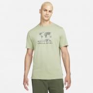 Футболка Nike M NK FC SEASONAL GRAPHIC TEE DH3892-386 р.L зелений