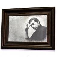 Репродукция Владимир Высоцкий. Все не так, ребята. №1704 в раме за состаренным зеркалом 28x38 см SEAPS Репродукция Владимир Высоцкий. Все не так, ребята. №1704 в раме за состаренным зеркалом 28x38 см SEAPS