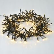 Электрогирлянда YES! Fun Уличная Кластер LED тепло-белая мерцание 250 ламп 5 м (975065) Электрогирлянда YES! Fun Уличная Кластер LED тепло-белая мерцание 250 ламп 5 м (975065)