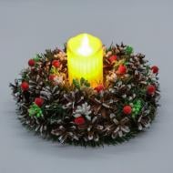 Венок-подсвечник рождественский из шишек 22 см и LED-свечой В2201Л