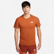 Футболка Nike DV9305-246 р.M коричневый