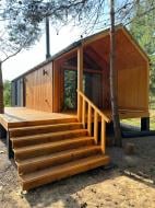 Модульний будинок BARN 38 із базовим оздобленням та критою терасою 12 м²